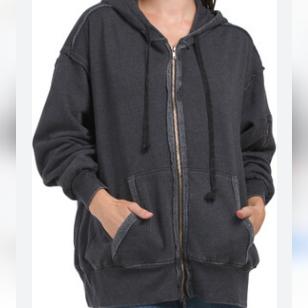 LaBiz Oversized Women's Black Hoodie Sweater